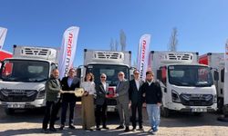 Anadolu Isuzu’dan Eker Süt Ürünleri’ne Yeni Isuzu NLR Teslimatı