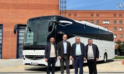 Hassoy Otomotiv’den İka Nakliyat’a Tourismo 15 teslimatı