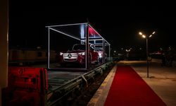 Mercedes-Benz elektrikli GLC ve GLB modellerini tanıttı