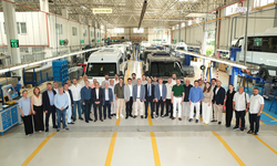 Mercedes-Benz, İSTAB üyeleri ile onaylı minibüs imalatçısı olan Arobus’a ziyaret gerçekleştirdi