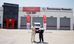 Ege Bölgesi'nin ilk Renault Trucks Master Red EDITION'ı ÖKN Lojistik filosuna katıldı