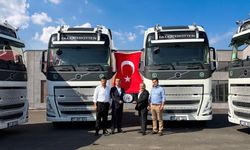 Volvo Trucks, ADES Uluslararası Nakliyat’a 30 adet Volvo FH 500 teslim etti