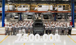 Tofaş, 7,5 milyonuncu aracını üretti
