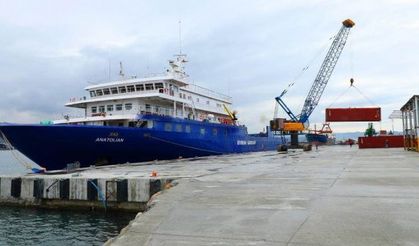 Ünye Limanı kruvaziyer gemilerinin ardından konteyner gemilerini ağırlıyor.