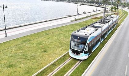 İzmir’in tramvay hatları için araç alım ihalesi yapıldı