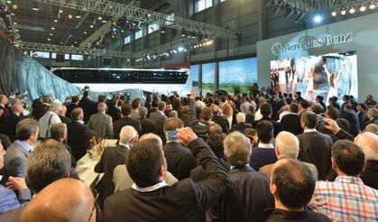 Mercedes-Benz Türk'ün 70 bininci otobüsü fuarda