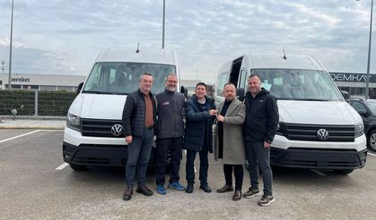 Biga Kale filosuna 2 adet Volkswagen Crafter kattı