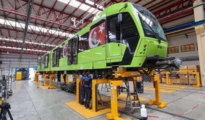 BURULAŞ 138 metro aracının bakımlarını titiz şekilde yapıyor