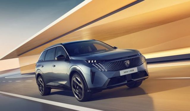 PEUGEOT, 7 koltuklu SUV’u yeni E-5008’i tanıttı