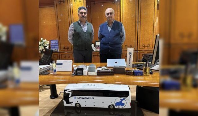 Van Gölü Turizm - Sertaç Kartal: 51 Yıldır Tercihimiz Mercedes