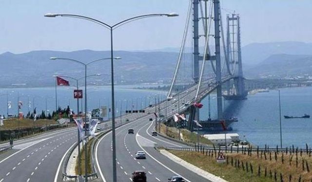 Otoyol ve köprü ücretlerine zam  yapıldı, bu geceden itibaren uygulanacak