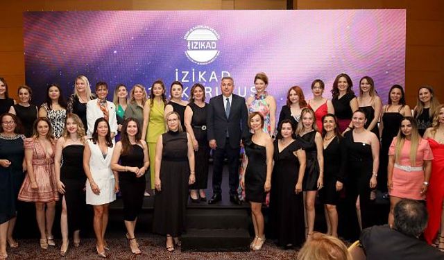 İZİKAD 16. yaşını kutladı