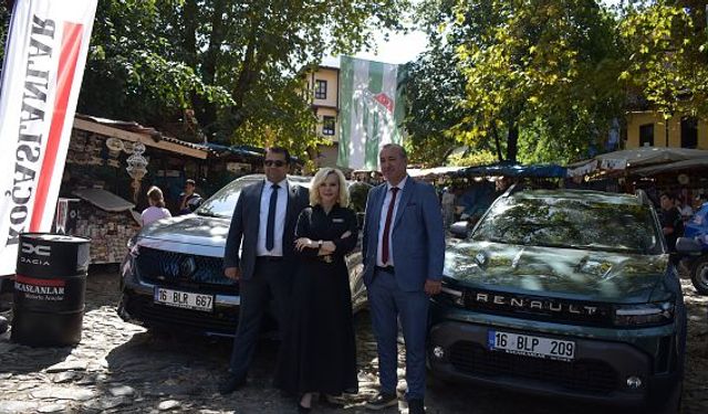 Koçaslanlar, Renault’un Duster ve Rafale’nin tanıtımını Cumalıkızık’ta gerçekleştirdi