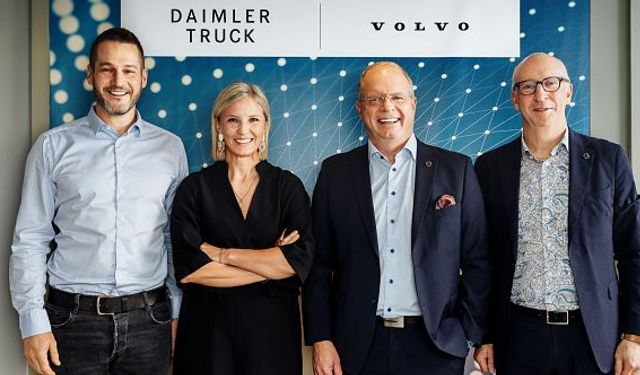Daimler Truck ve Volvo Group, yazılım tanımlı araç platformu geliştirecekleri ortak girişim için anlaşma imzaladı!