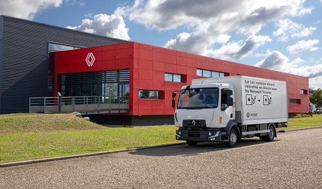 Renault Trucks, dönüştürülen ilk elektrikli kamyon için Fransa'da onay aldı