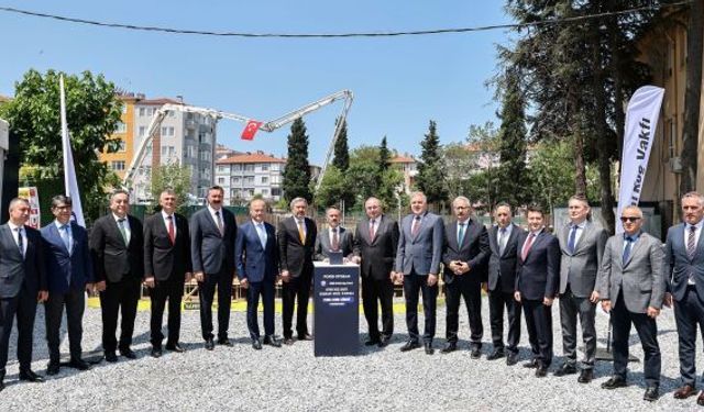 Ford Otosan ve Vehbi Koç Vakfı İş birliği ile 35 derslikli İlkokulun temeli atıldı