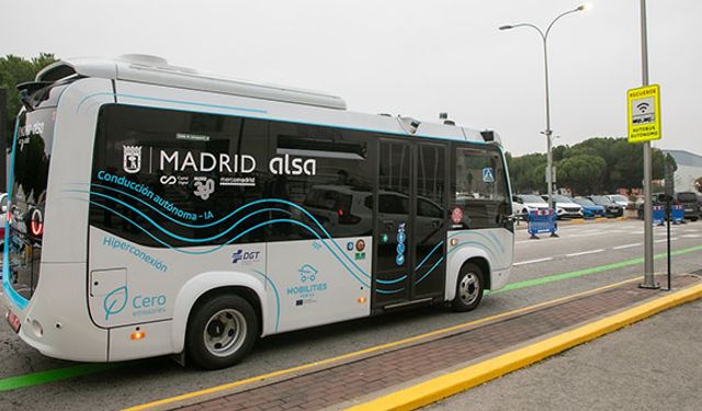 Otonom e-CENTRO Madrid’de Hizmete Başladı