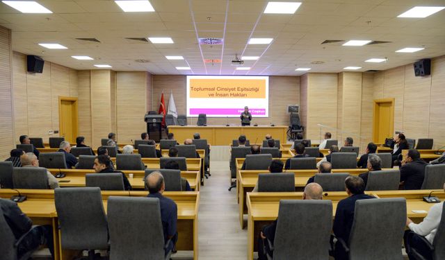 Diyarbakır'da şoförlere ‘toplumsal cinsiyet eşitliği farkındalığı’ eğitimi