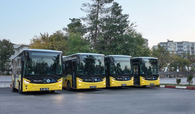 Siirt Belediyesi Allison şanzımanlı 14 yeni Isuzu Novociti Life midibüsleri filosuna dahil etti