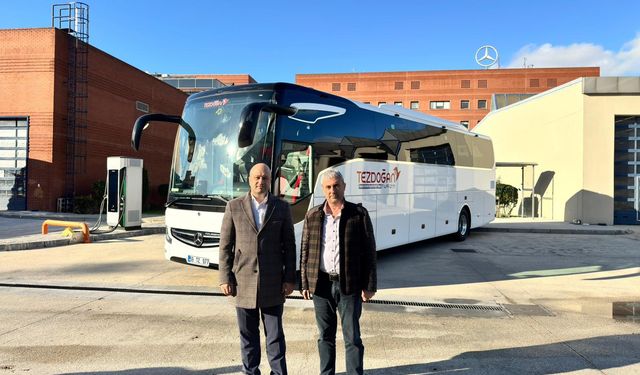 Hassoy Otomotiv’den Tezdoğan Turizm’e Tourismo teslimatı