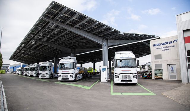 Nominal menzili 300 km olan bir Renault Trucks E-Tech T ile bir günde 1.000 km’nin üzerinde yol kat edildi