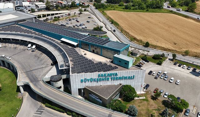 Sakarya Şehirlerarası Otobüs Terminali GES hizmet binalarına elektrik üretiyor
