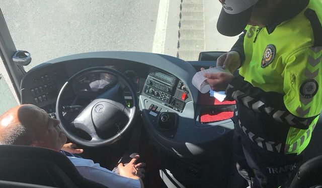 Sürücülere yönelik üst yaş sınırı olan 69 yaş kuralı uzatıldı