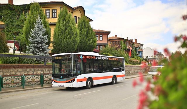 Üç otobüs hattında güzergah değişikliği