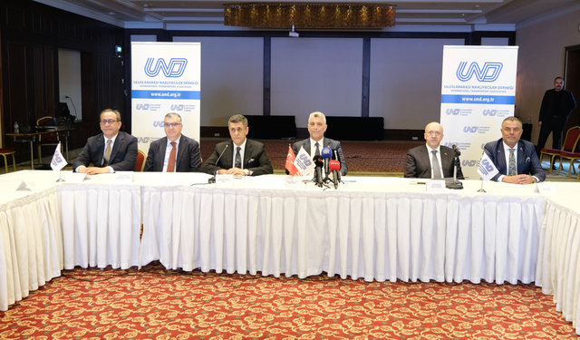 UND, Ticaret Bakanı Ömer Bolat’ın katılımıyla 2025 yılı taşıma rakamlarını açıkladı