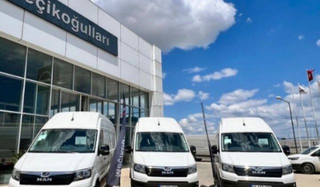 Mecikoğulları Otomotiv’den Arıkanlar Lastik, Akü A.Ş’ye 3 adet MAN TGE