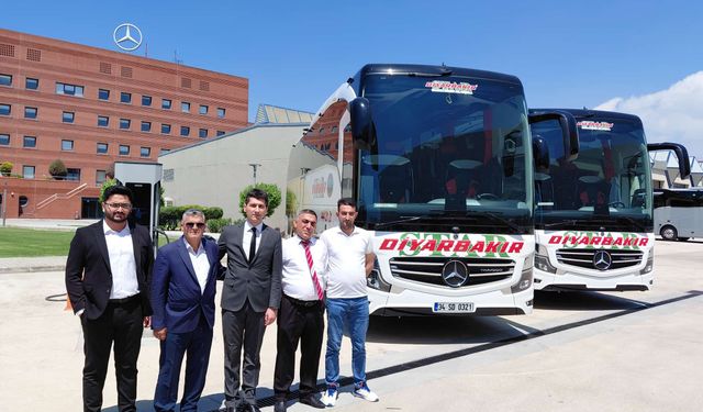 Gelecek Otomotiv’den Star Diyarbakır Seyahat’e 2 adet Travego teslimatı