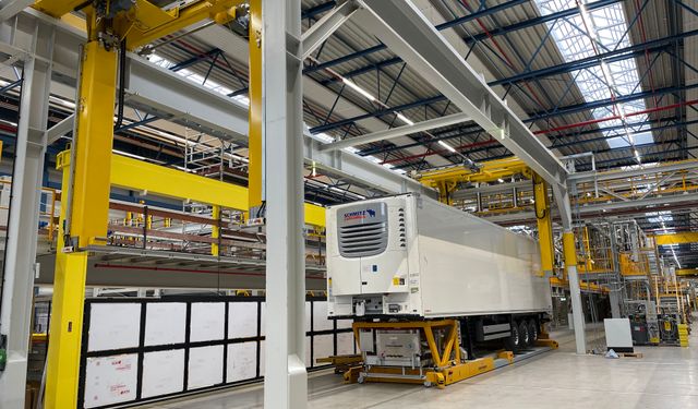Schmitz Cargobull frigorifik treyler fabrikasını 50 milyon Euro yatırımla "Akıllı Fabrika"ya dönüştürdü
