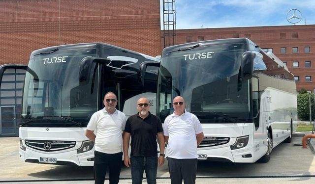 Hastalya Otomotiv’den TURSE Turizm’e 2 adet Tourismo