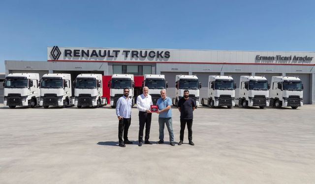 Onaylar Ekspress filosuna 10 adet Renault Trucks T520 kattı
