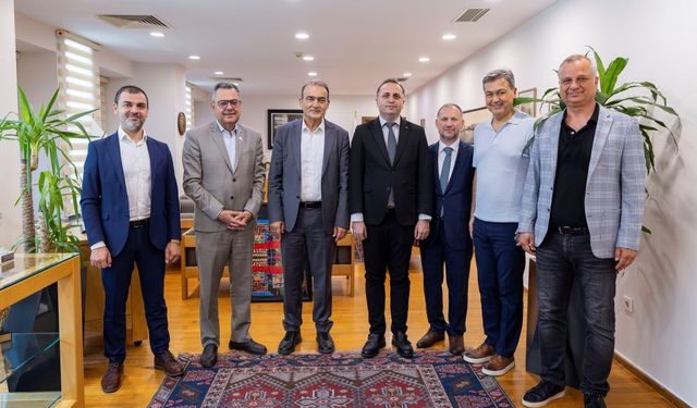 İzmir'in ulaşım modeli uluslararası takdir topladı