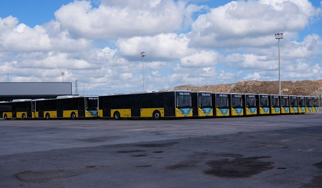 İETT filosuna 450 otobüs, 100 metrobüs katılıyor