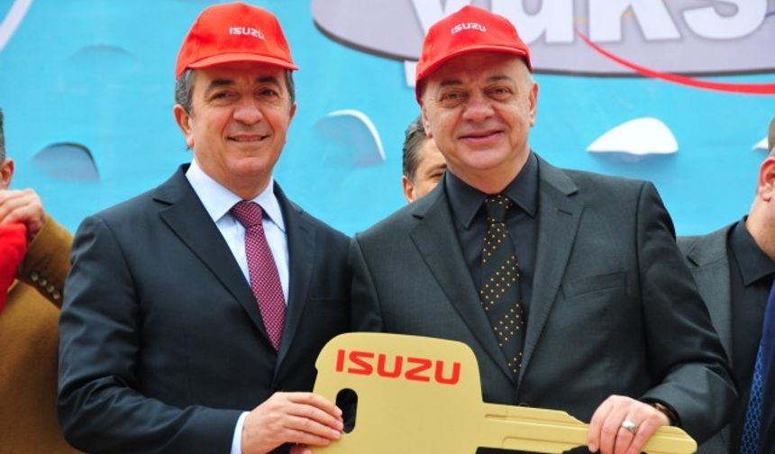Isuzu-Manisa 2015