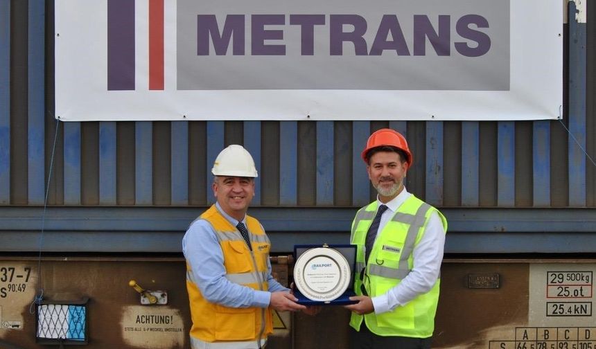 Türkiye’nin ilk özel Intermodal Terminali Railport’tan ilk tren çıkışı gerçekleşti