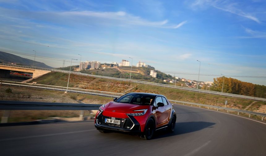 Toyota C-HR Hybrid GR SPORT ile Sportif Kimliğini Güçlendiriyor
