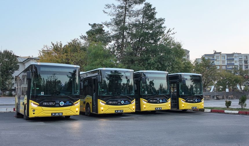 Siirt Belediyesi Allison şanzımanlı 14 yeni Isuzu Novociti Life midibüsleri filosuna dahil etti