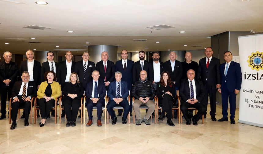 İZSİAD'da Yeni Dönem