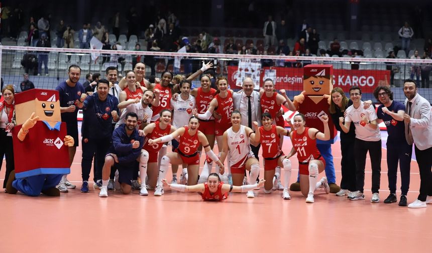 Aras Kargo Play-Off’a Galibiyetle Başladı