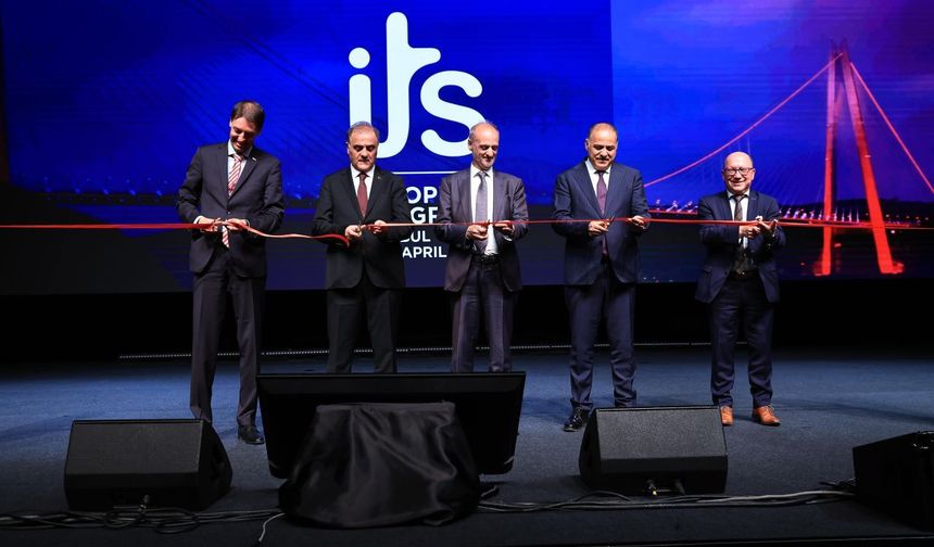 İstanbul’da Akıllı Ulaşım Zirvesi: 34 Milyon Yolculuk Dijital Sistemlerle Yönetiliyor