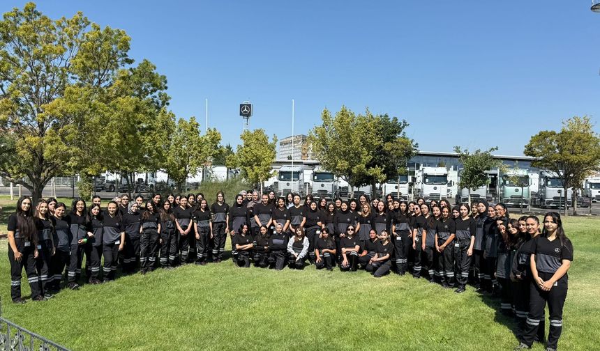 50’ye yakın kadın Aksaray Kamyon Fabrikası’nda meslek sahibi oldu