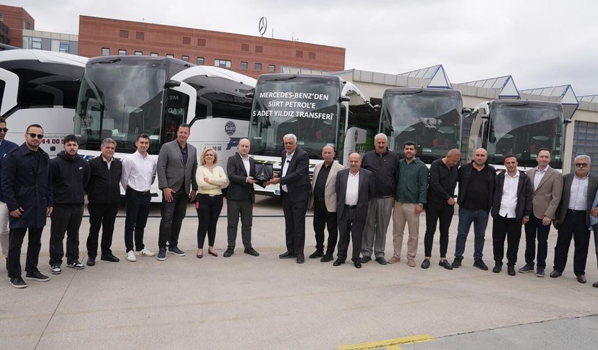 Hassoy Otomotiv’den Siirt Petrol’e 5 adet Travego teslimatı