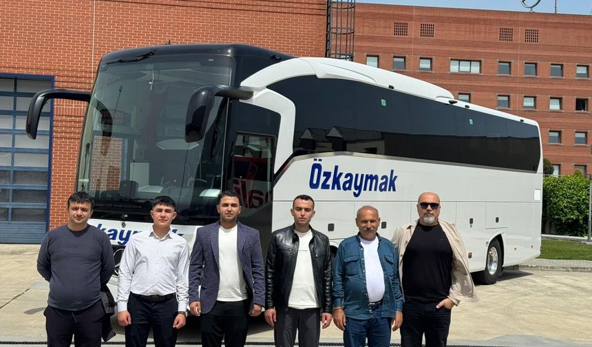 Hastalya Otomotiv’den Önerler Gıda’ya 2+1 Travego teslimatı