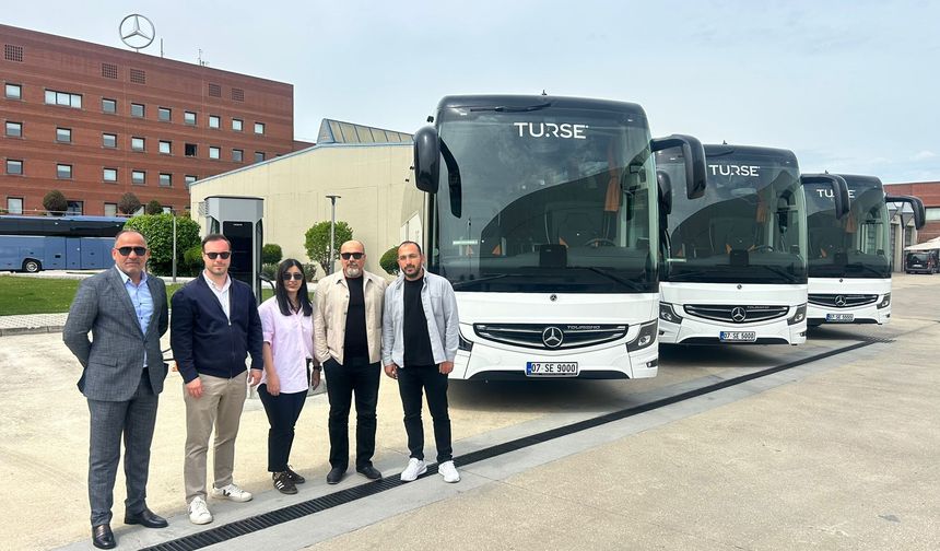 Hastalya Otomotiv’den Turse Turizm’e 3 adet Tourismo