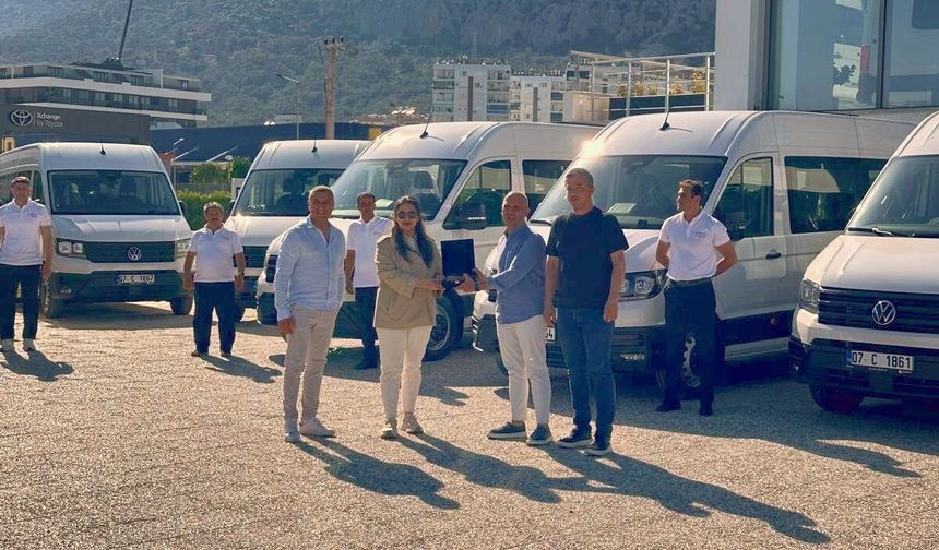 Volkswagen Ticari Araç’tan Kıraç Turizm’e Crafter Teslimatı