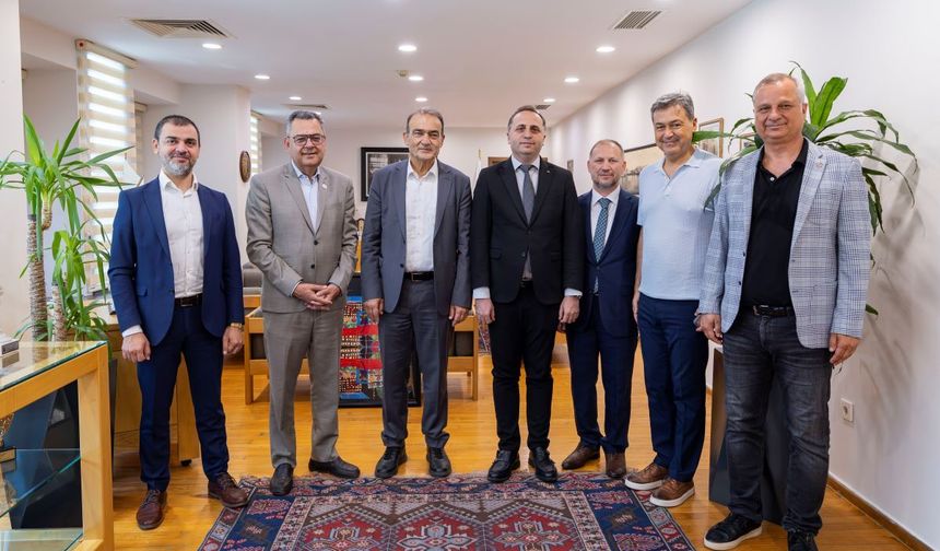 İzmir'in ulaşım modeli uluslararası takdir topladı