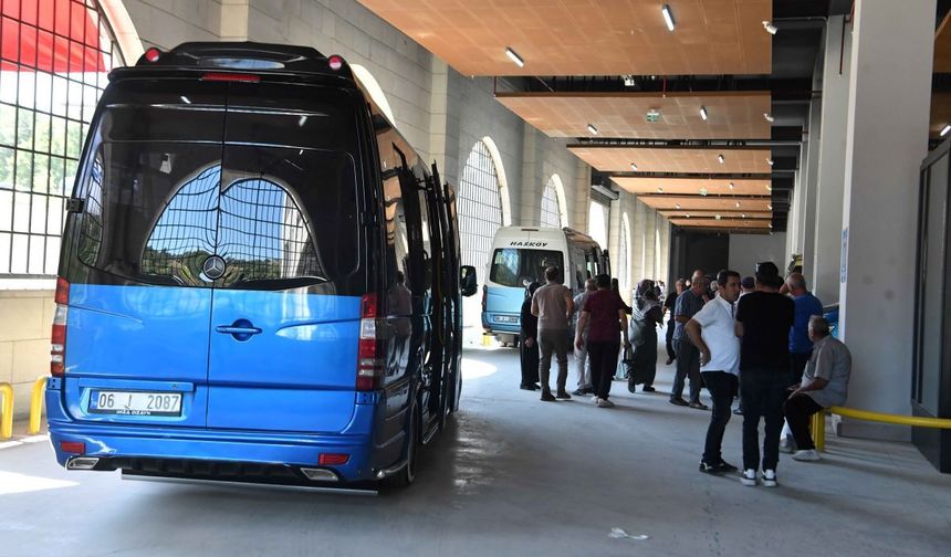 1000 dolmuş tek merkezden hareket etmeye başladı